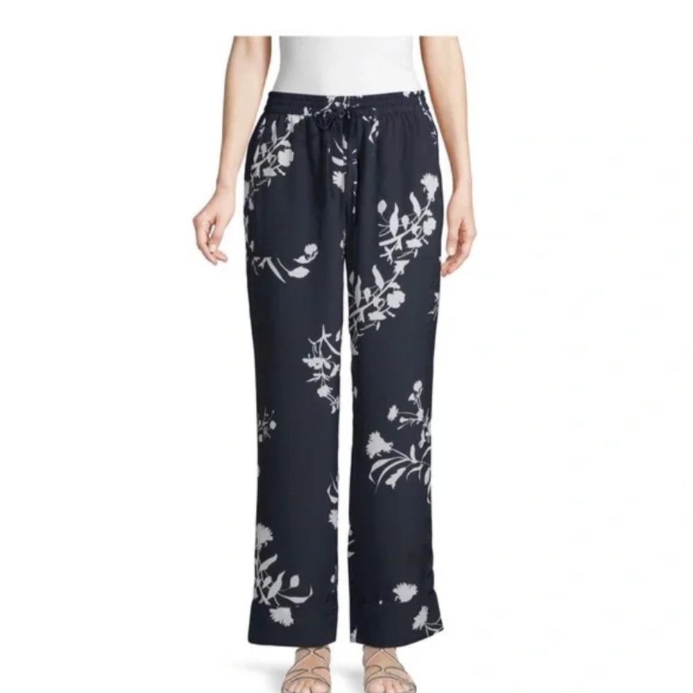 Joie Daltons lounge pants. Worn a couple of tines. 298 retail